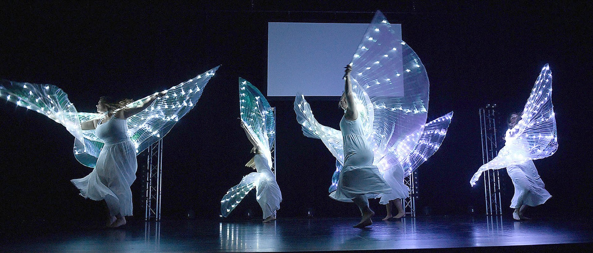 Show der Tanzstudio Schuster im Theater an der Blinke in Leer - Bild 90