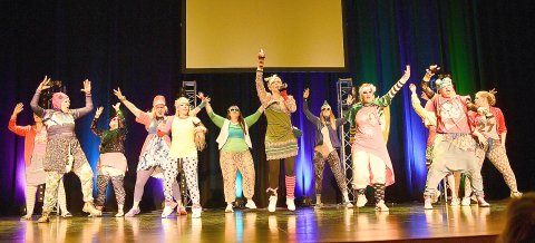 Show der Tanzstudio Schuster im Theater an der Blinke in Leer - Bild 93