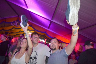 Blaulicht-Party in Burlage - Bild 17