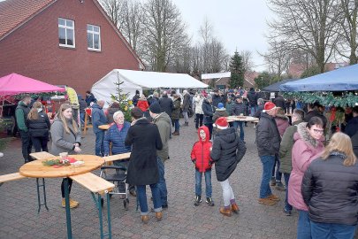Viel los auf dem Holtlander Weihnachtsmarkt - Bild 9