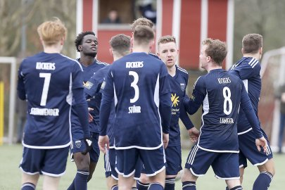 Kickers besiegt Jeddeloh in Emden - Bild 6