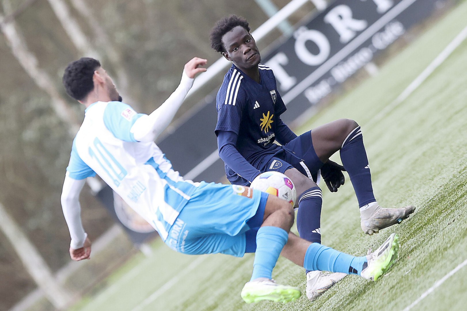 Kickers besiegt Jeddeloh in Emden - Bild 10