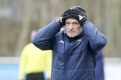 Kickers besiegt Jeddeloh in Emden - Bild 16