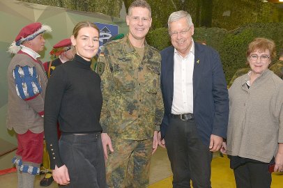 Traditionelles Grünkohlessen bei der Bundeswehr in Leer - Bild 3