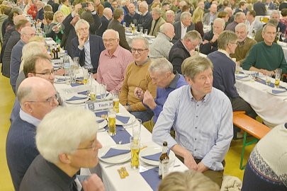 Traditionelles Grünkohlessen bei der Bundeswehr in Leer - Bild 7