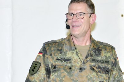 Traditionelles Grünkohlessen bei der Bundeswehr in Leer - Bild 15