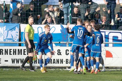 Kickers-Spiel in Rehden - Bild 13
