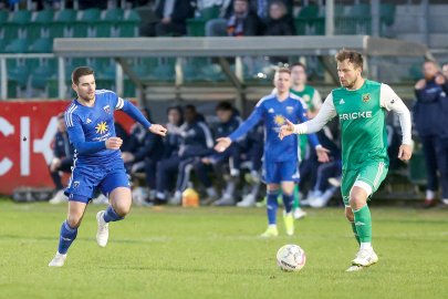 Kickers Emden brilliert in Heeslingen - Bild 3