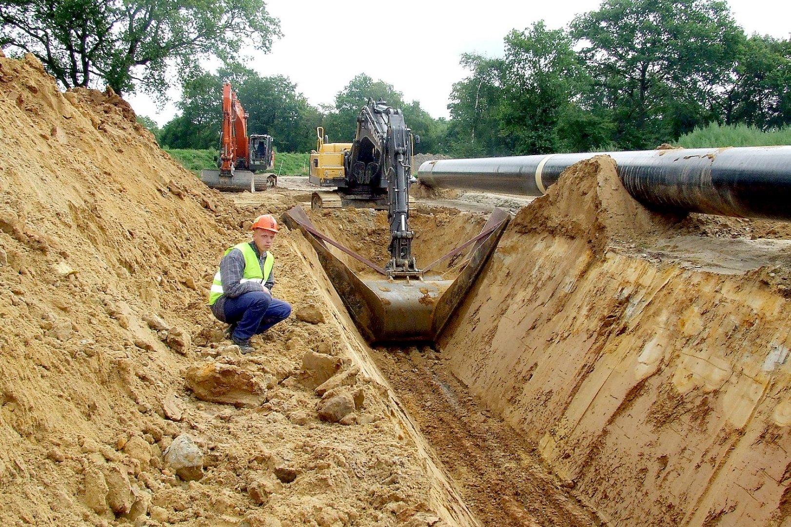 Ärger um Schäden durch Bau der Bunde-Etzel-Pipeline - Bild 1