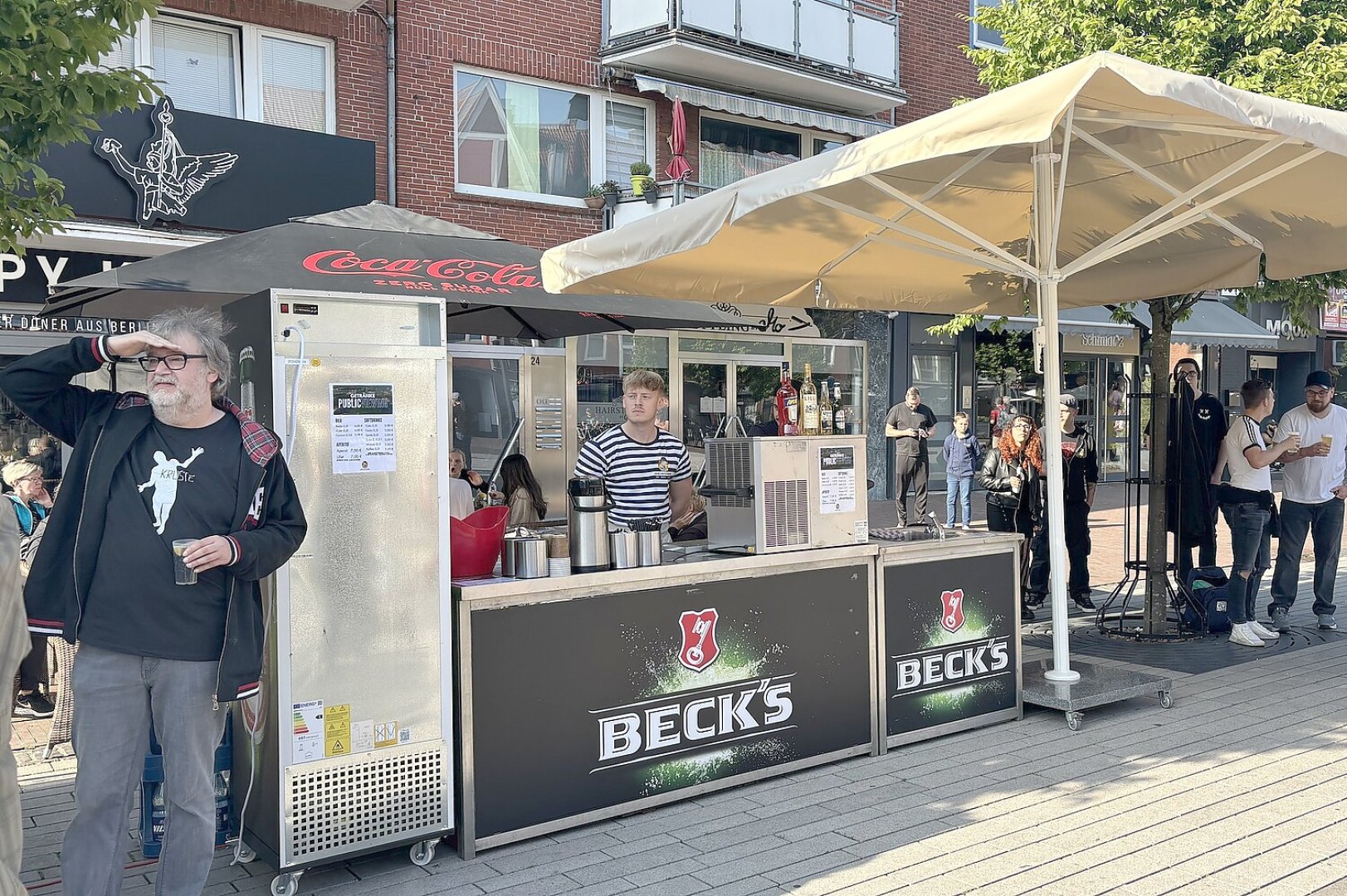 Der Neue Markt in Emden wird gerockt - Bild 9