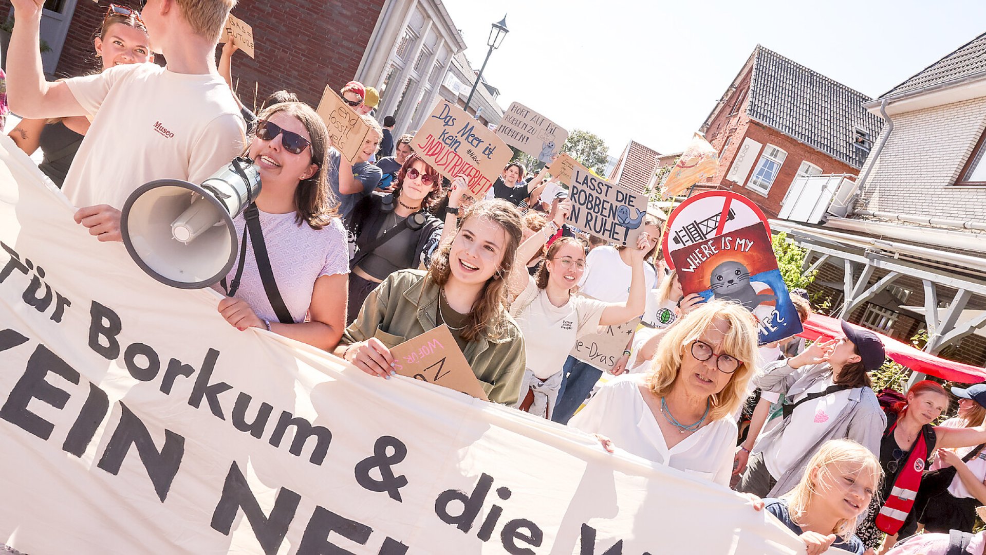 Demonstration auf Borkum gegen Erdgasprojekt  - Bild 16