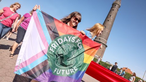 Demonstration auf Borkum gegen Erdgasprojekt  - Bild 18