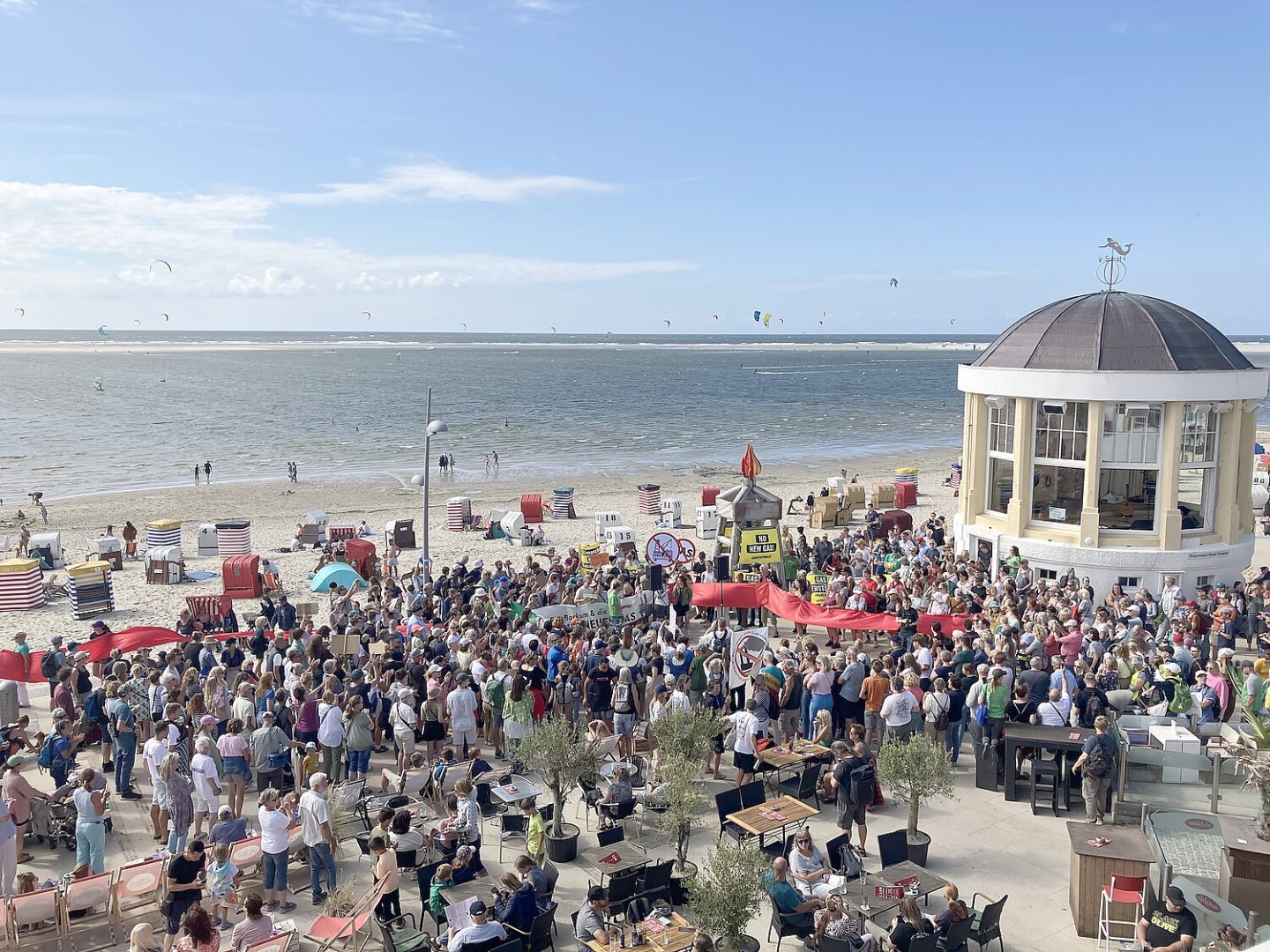 Demonstration auf Borkum gegen Erdgasprojekt  - Bild 26
