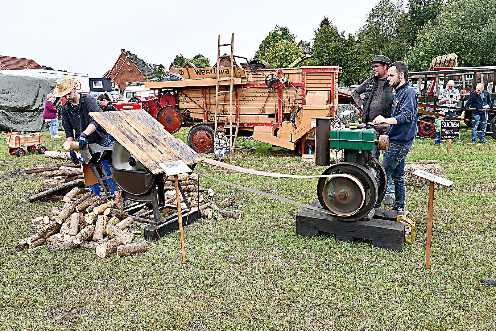 Oldtimertreffen in Veenhusen hat begonnen - Bild 60