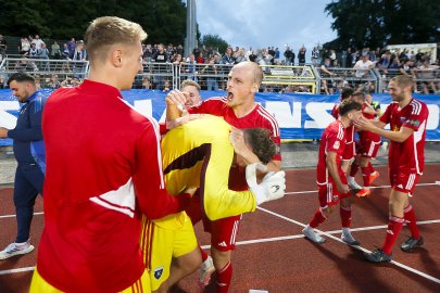 Kickers Emden gewinnt in Oldenburg - Bild 3