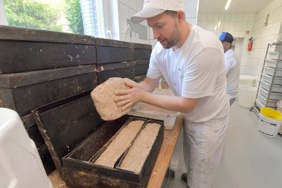 Wie wird unser Schwarzbrot gebacken? - Bild 2