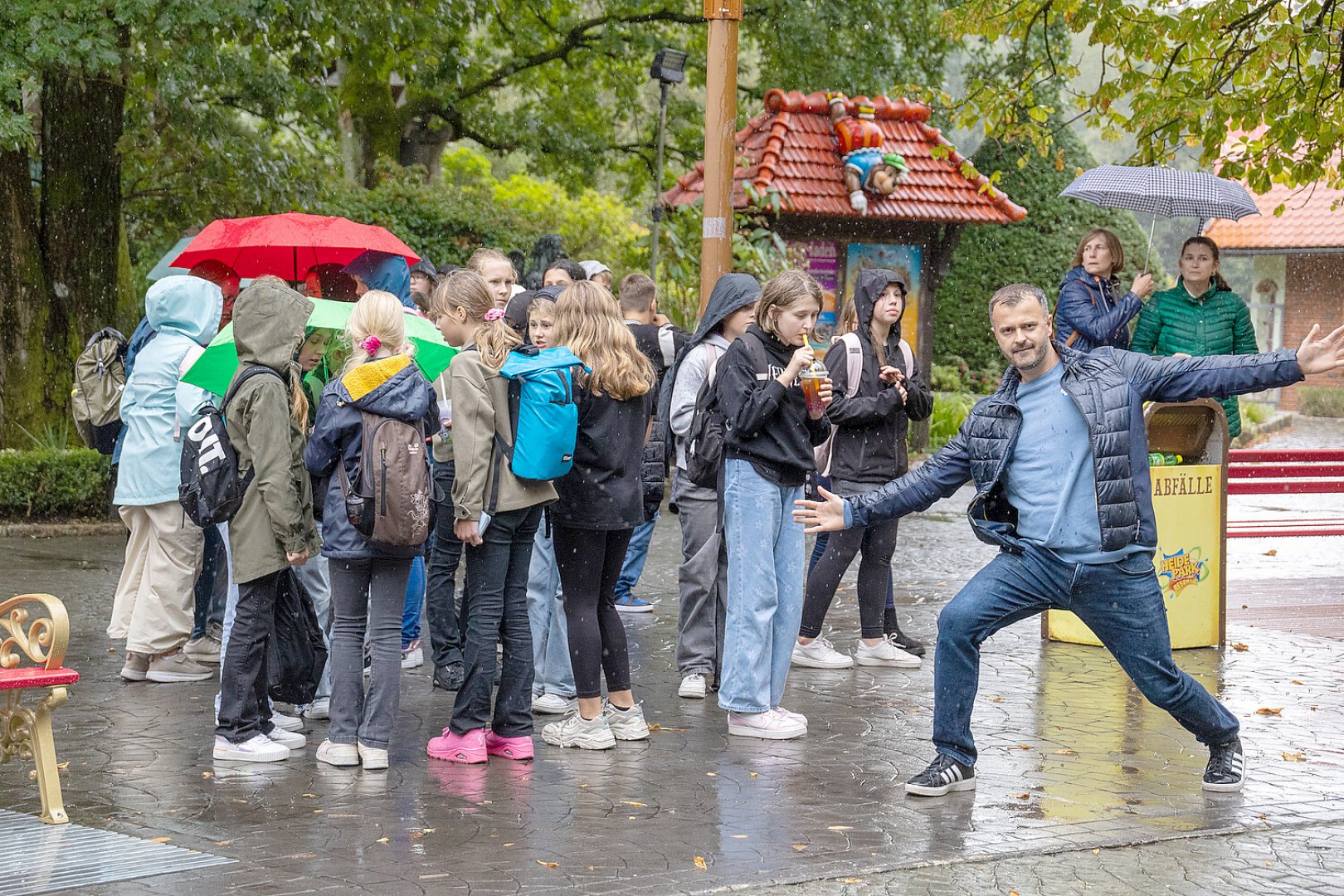 Gymnasium fährt zum Heidepark - Bild 5
