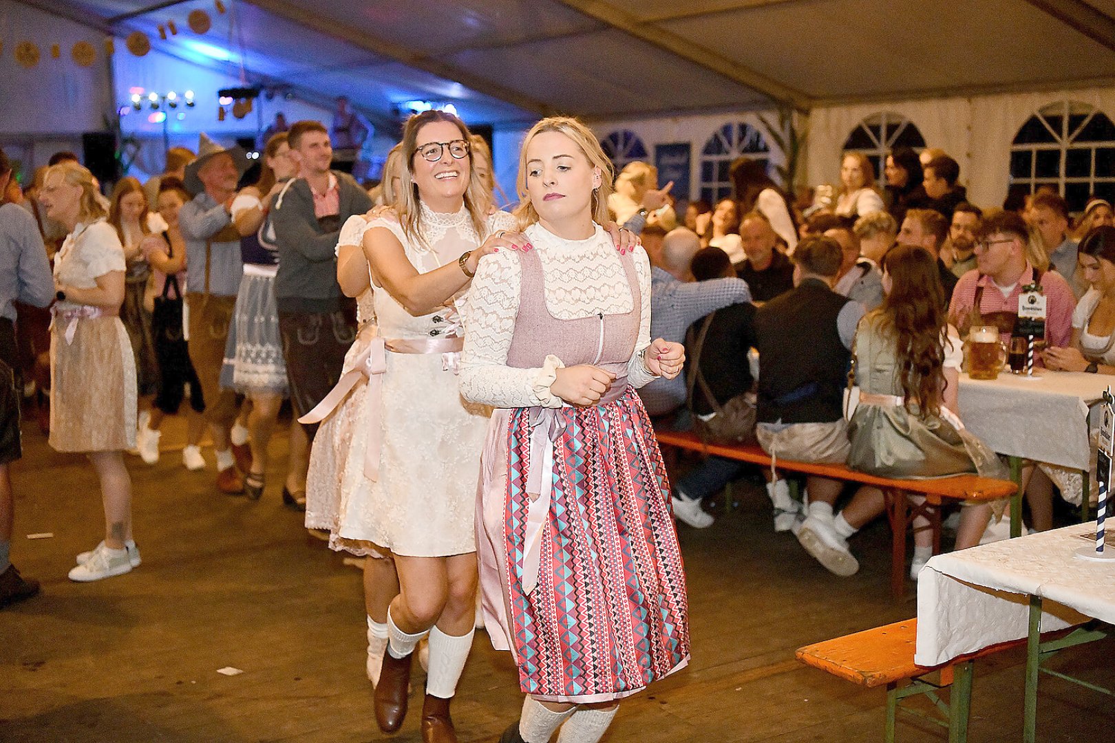 Die Fotos vom Oktoberfest in Veenhusen Teil 3 - Bild 30