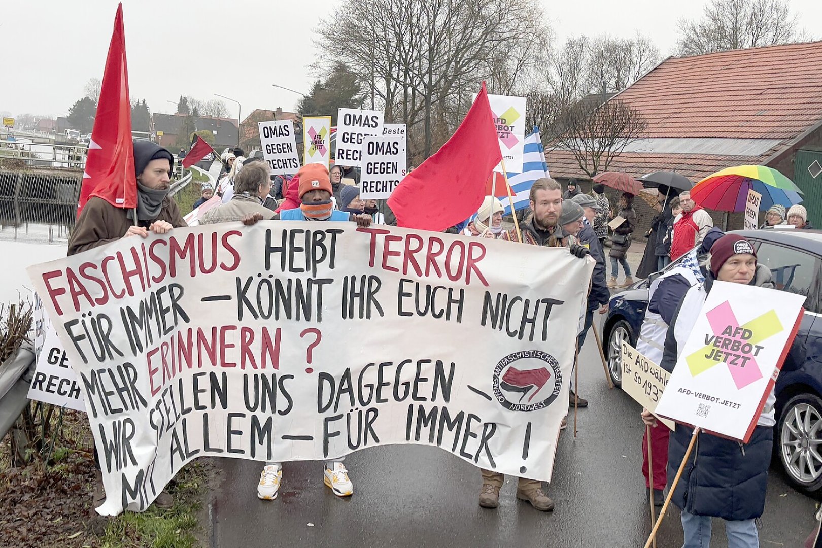 Proteste gegen AfD-Treffen - Bild 1
