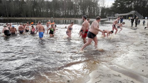 Anbaden am Ottermeer - Bild 31