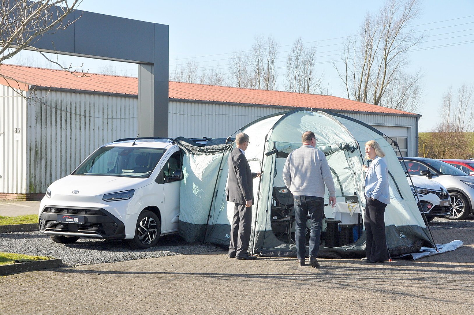 Autoschau in Leer - Bild 1