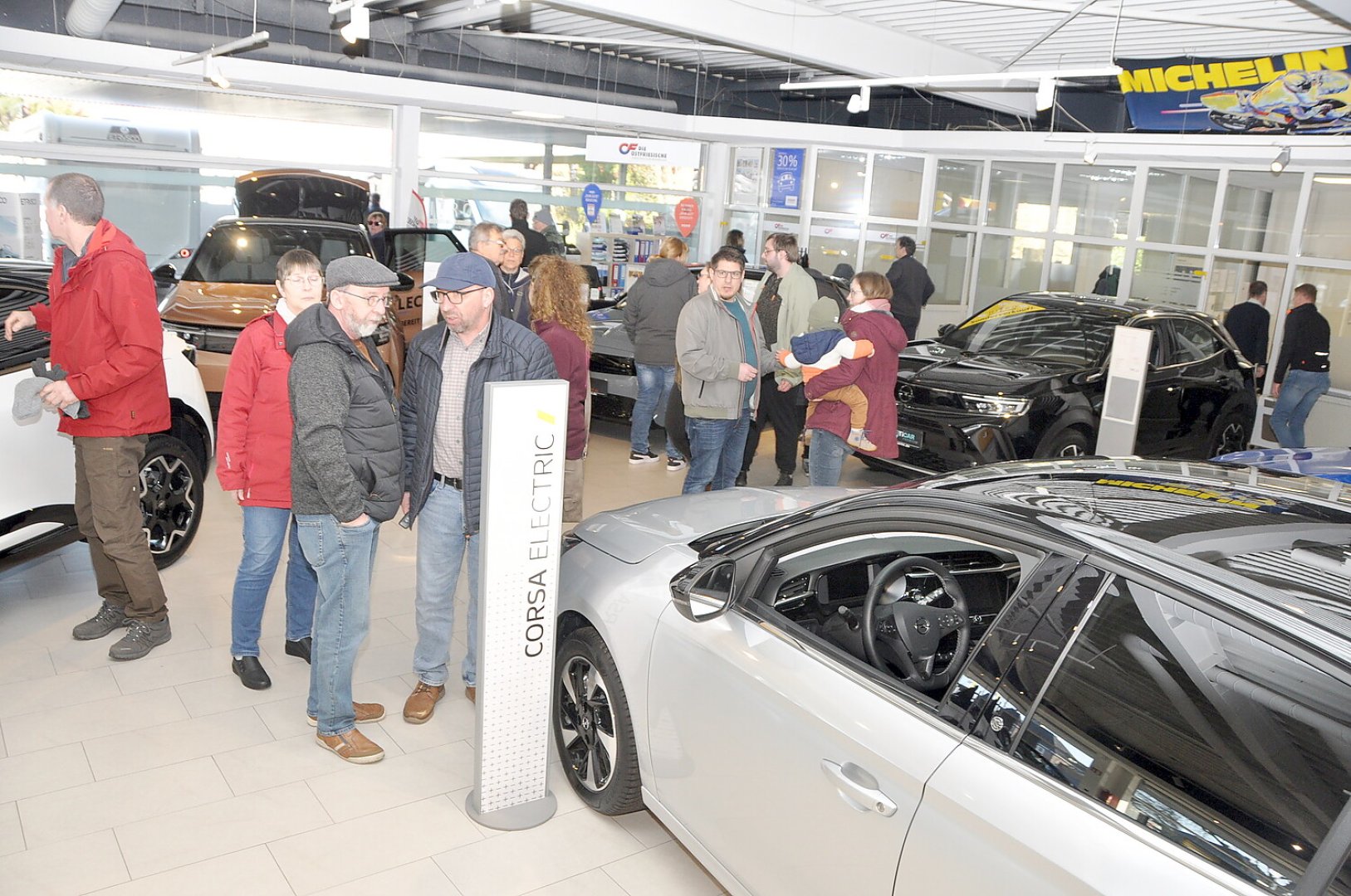 Autoschau in Leer - Bild 13