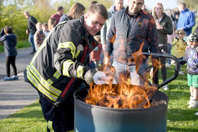 Osterfeuer in Nortmoor - Bild 4
