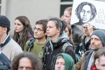 Demo „Gerechtigkeit für Lorenz“ - Bild 6