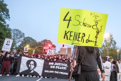 Demo „Gerechtigkeit für Lorenz“ - Bild 37
