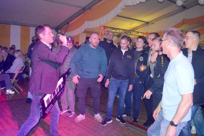 „Happy Tones“ sorgt für beste Stimmung in Völlenerfehn - Bild 3