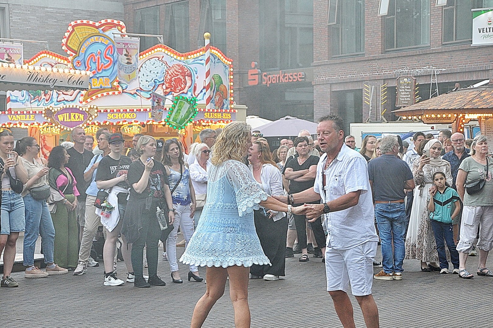 So war das Stadtfest in Leer am Samstag und Sonntag - Bild 8