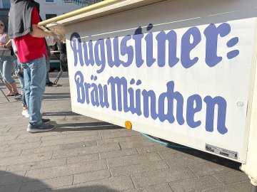 Bierfest in Emden ist gestartet - Bild 3