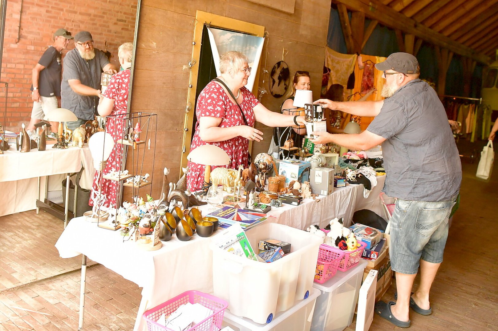 Mittsommermarkt Flohmarkt in Freepsum - Bild 1