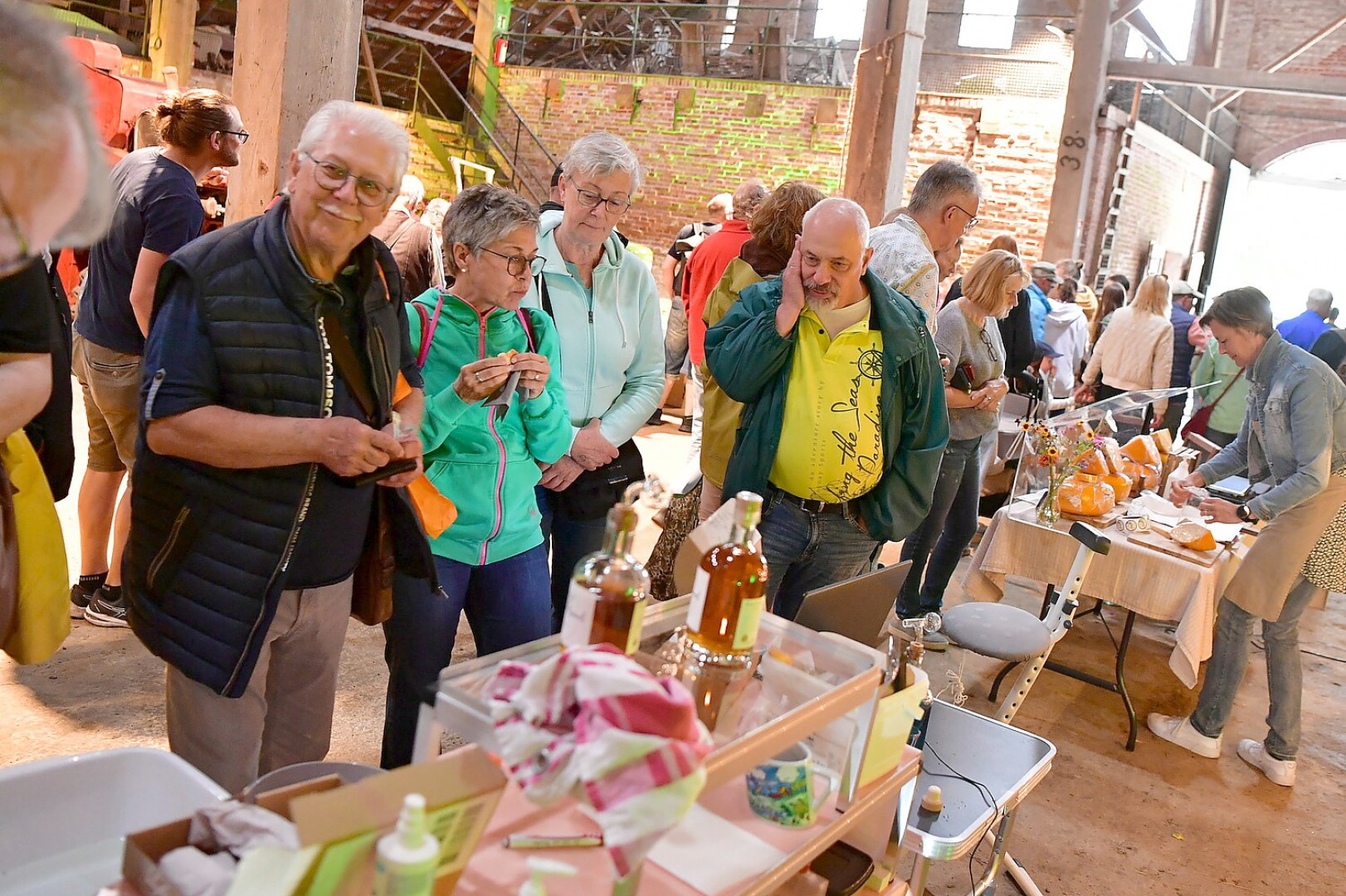 Genussmarkt in Campen - Bild 1