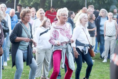 Mitternachtsschwimmen im Van-Ameren-Bad - Bild 5