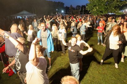 Mitternachtsschwimmen im Van-Ameren-Bad - Bild 35