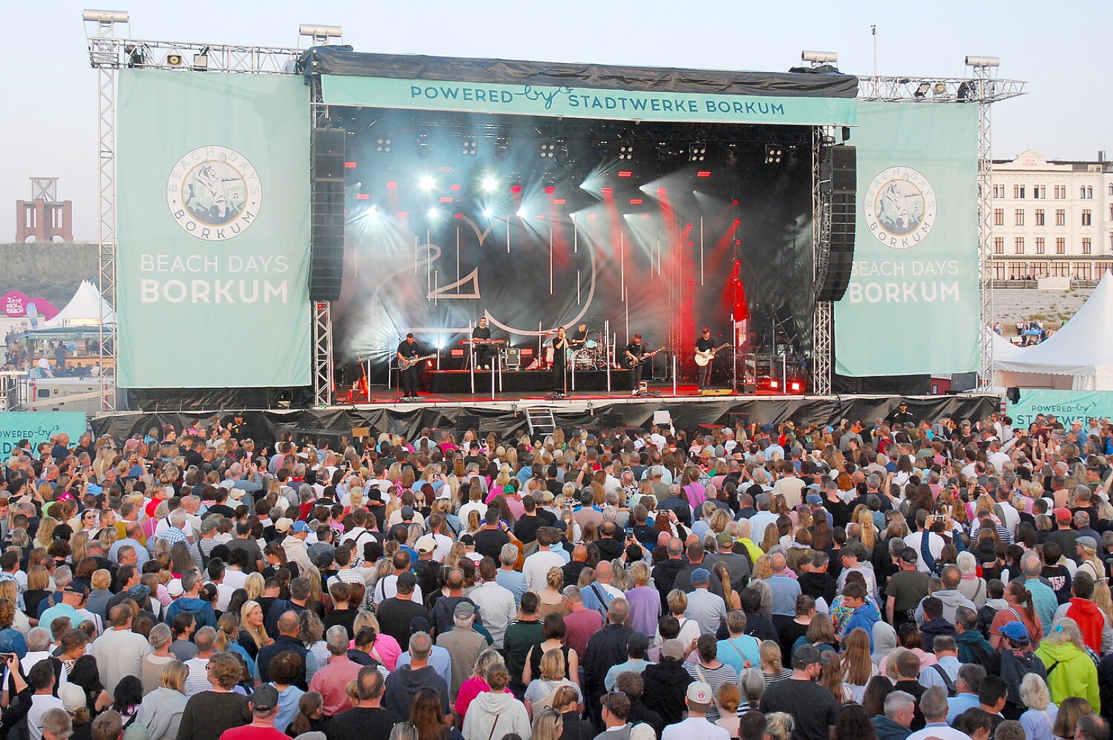 Revolverheld bei den Beach Days Borkum - Teil 1 - Bild 22