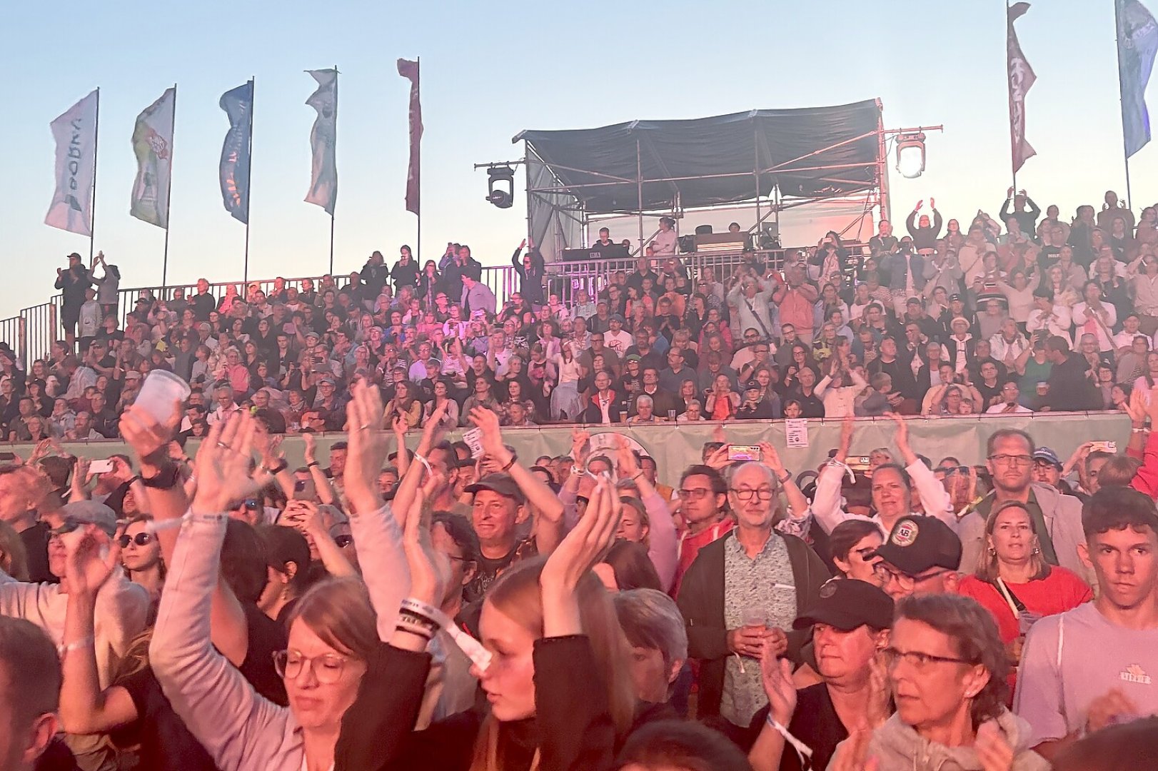 Revolverheld bei den Beach Days Borkum – Teil 2 - Bild 18