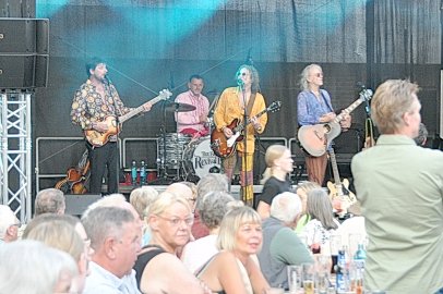 Beatles-Revival-Band trat in Leer auf - Bild 3