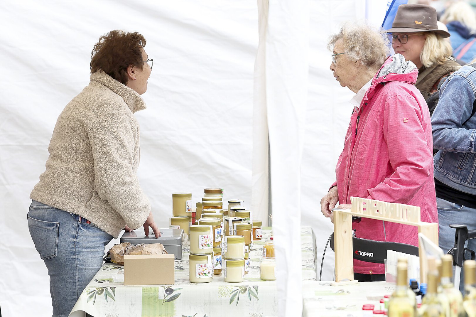 Erntedankfest auf dem Neuen Markt in Emden - Bild 8
