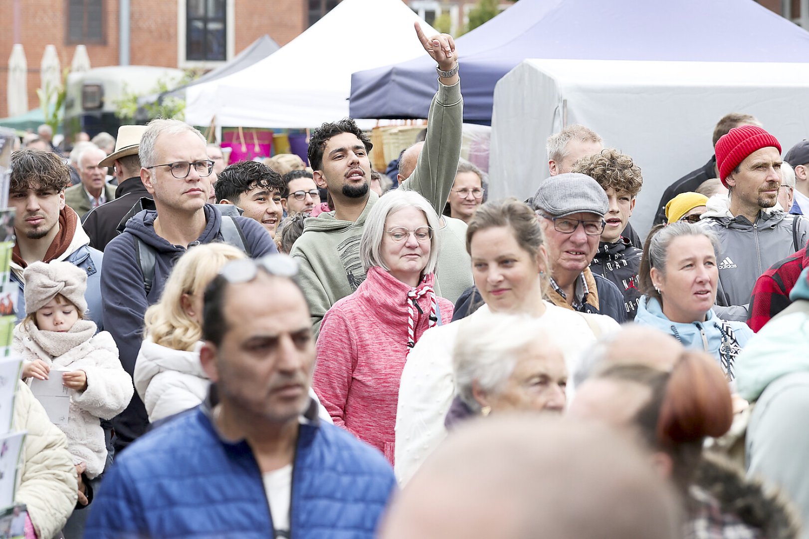 Erntedankfest auf dem Neuen Markt in Emden - Bild 9