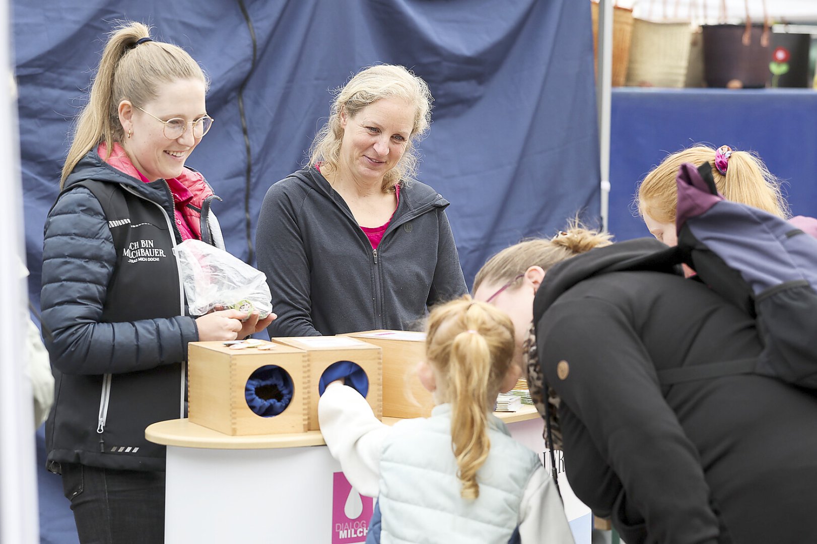 Erntedankfest auf dem Neuen Markt in Emden - Bild 28