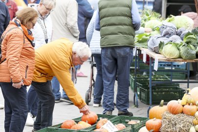 Erntedankfest auf dem Neuen Markt in Emden - Bild 31