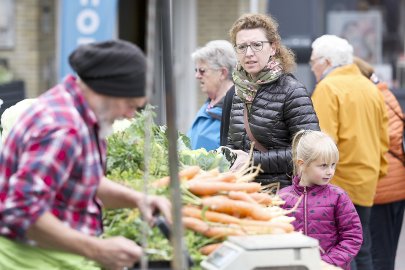 Erntedankfest auf dem Neuen Markt in Emden - Bild 34