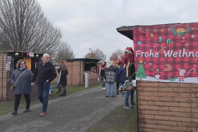  Duft von Waffeln und Punsch lockt Ostrhauderfehn - Bild 2