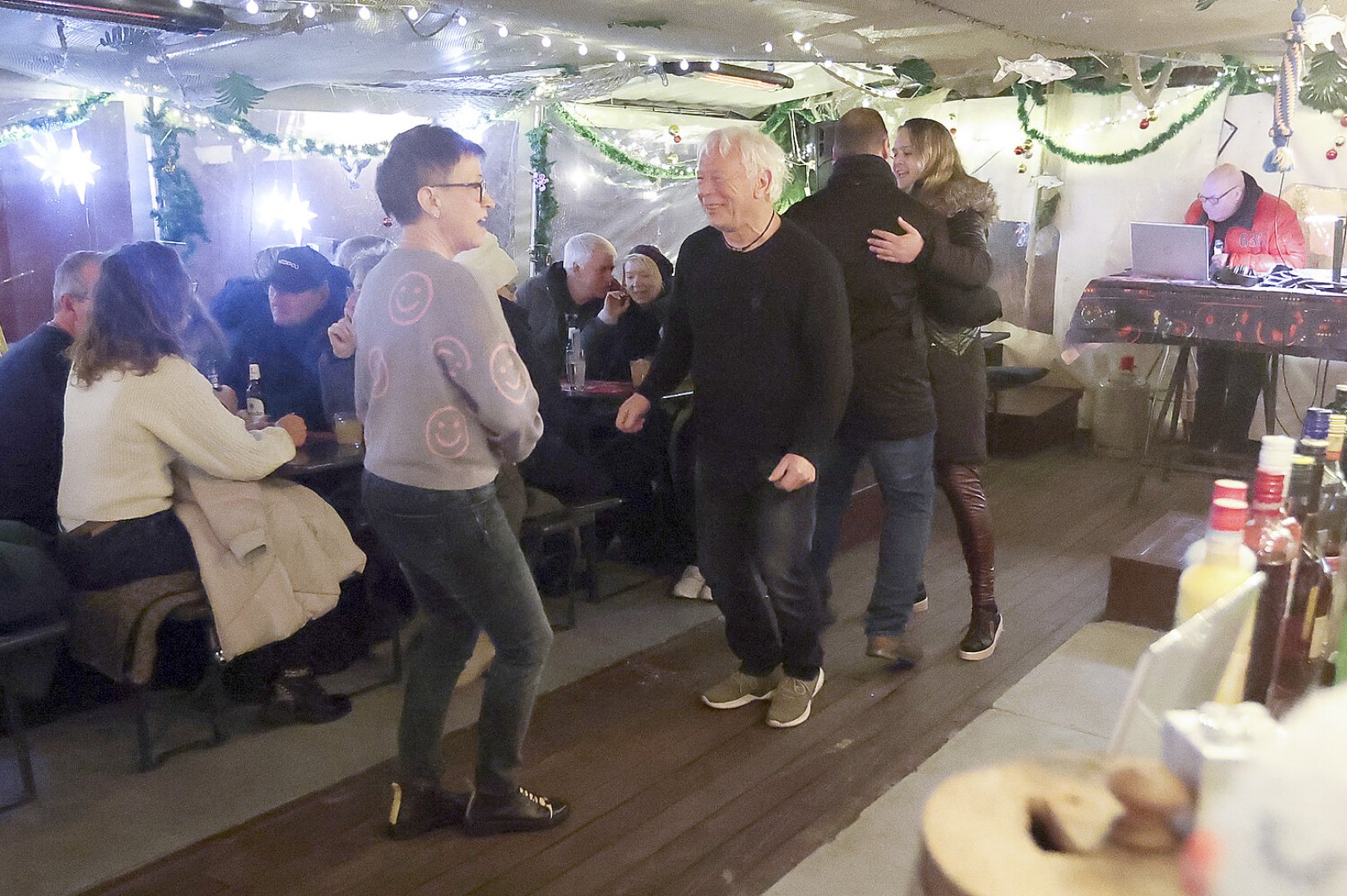 So gemütlich ist es auf den "Weihnachtsschiffen" - Bild 7