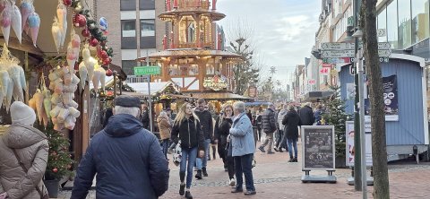 Weihnachtsmarkt-Samstag in Leers Innenstadt - Bild 3