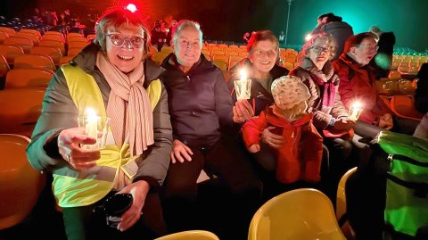 Bildergalerie vom Weihnachtssingen - Bild 8