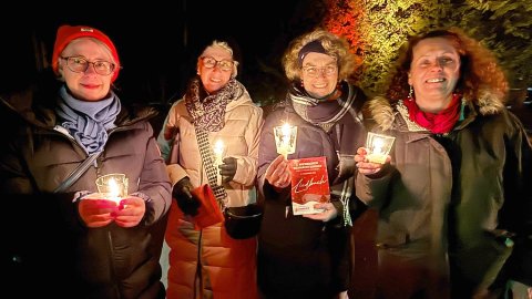 Bildergalerie vom Weihnachtssingen - Bild 11