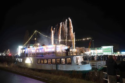 Feuerwerksshow in Ostrhauderfehn - Bild 6